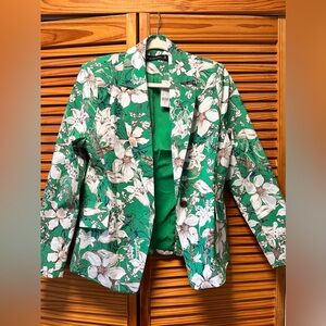 Floral blazer from New York and Company. Size 8. Brand New w/ Tag.